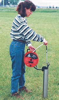 solinst interface meters oil water interface meters oil water interface probes measure product level measure depth of non-aqueous liquids dnapl lnapl measure sinking non-aqueous liquids image