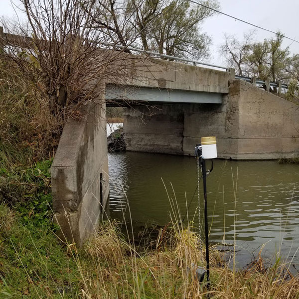 water quality monitoring site installed in a river with levelsender telemetry station