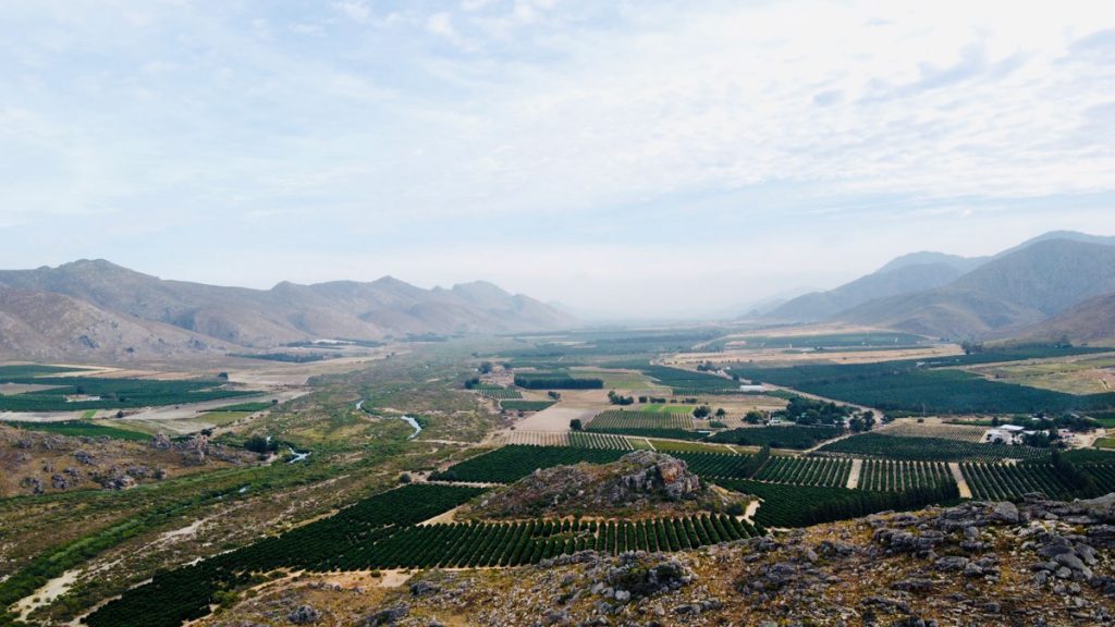 photo of the agricultural region of citrusdal that relies on groundwater