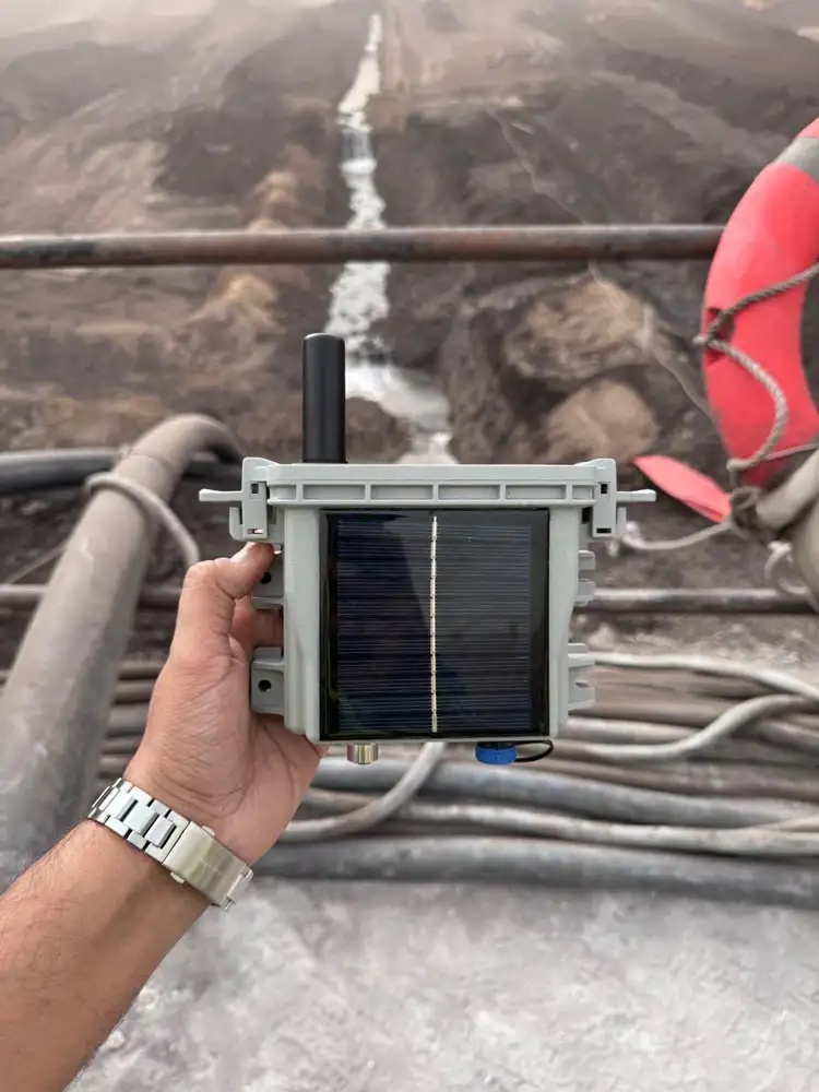 solsat satellite telemetry system for open pit mining monitoring with leveloggers for water level monitoring