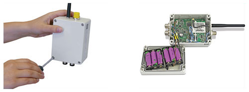 Installing Batteries in RRL Remote Radio Link solinst rrl battery installation remote radio link battery installation installing batteries for rrl how do I install batteries in rrl how to replace rrl batteries how to replace remote radio link batteries image