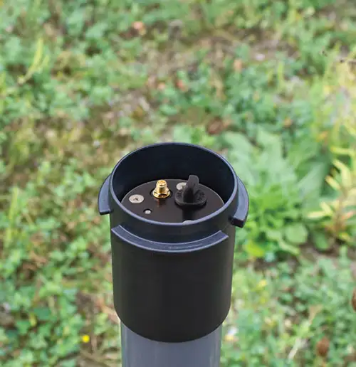 rysunek 6 8 opuścić zdalne łącze radiowe rrl do pozycji osadzonej w pokrywie studni