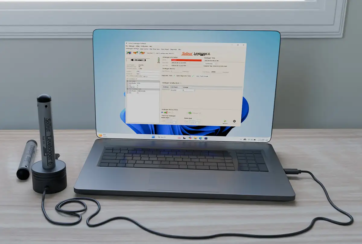 solinst levelogger 6 water level data logger connected to pc for programming