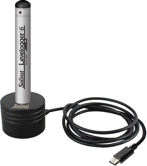solinst levelogger 6 water level datalogger connected to pc for programming